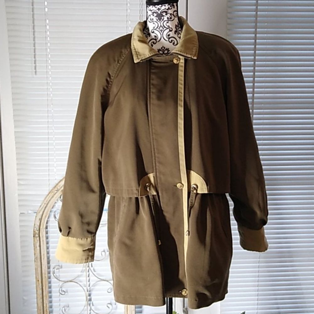Fleet Street LG Brown/Tan Rain Coat With Lining